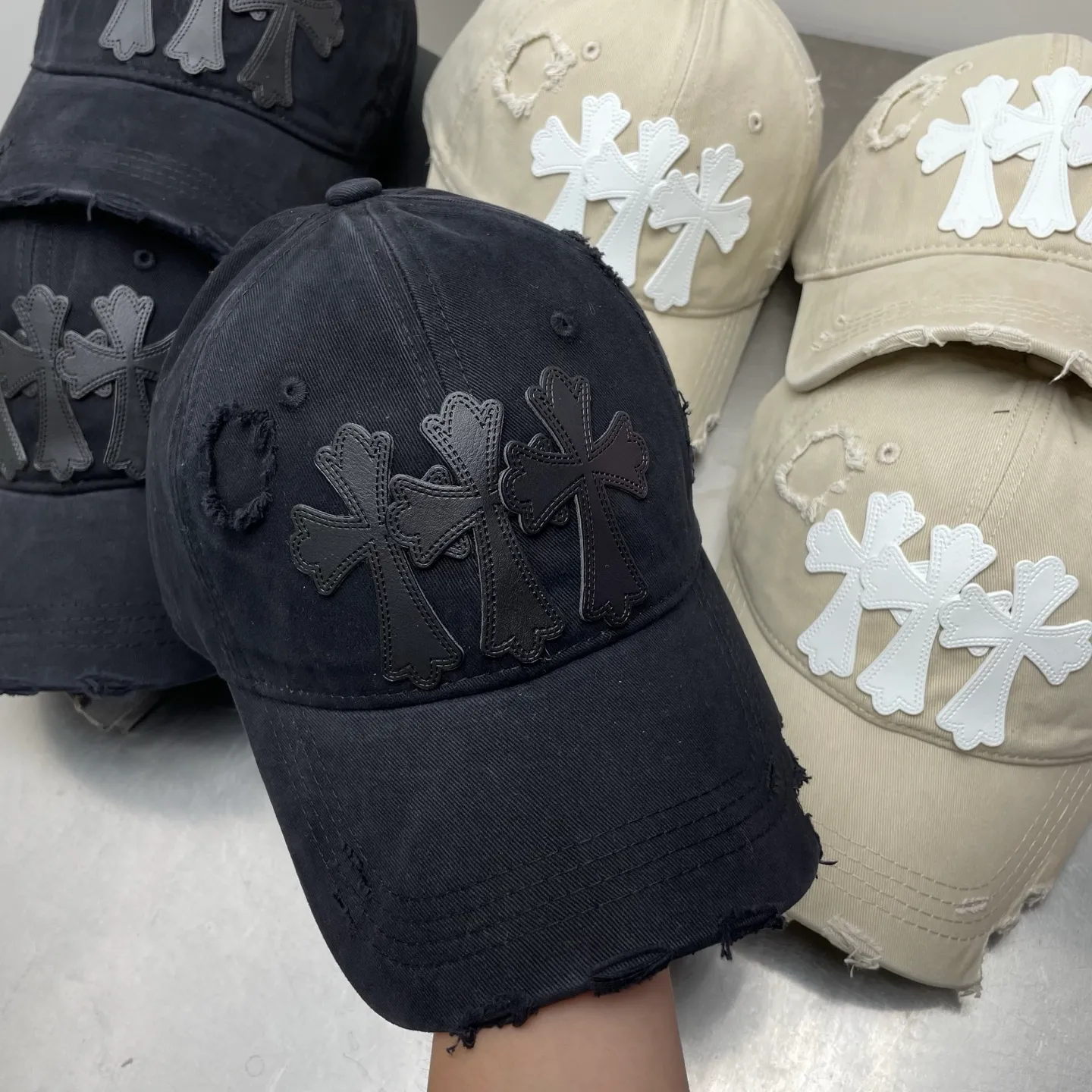 Live broadcast popular single style Croix heart baseball cap